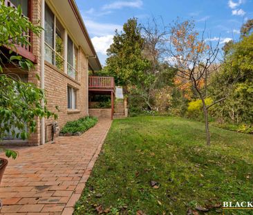 Charming Four-Bedroom Home in Isaacs - Photo 5