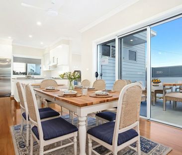 Modern Coastal Living - Photo 4