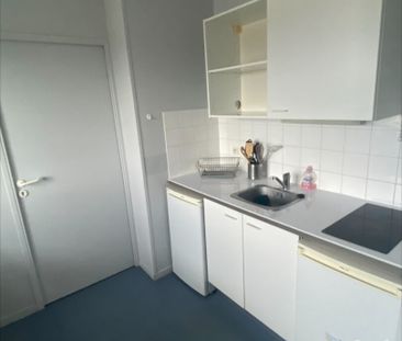 CHAMBRE MEUBLEE EN COLOCATION – RESIDENCE SECURISEE - Photo 6