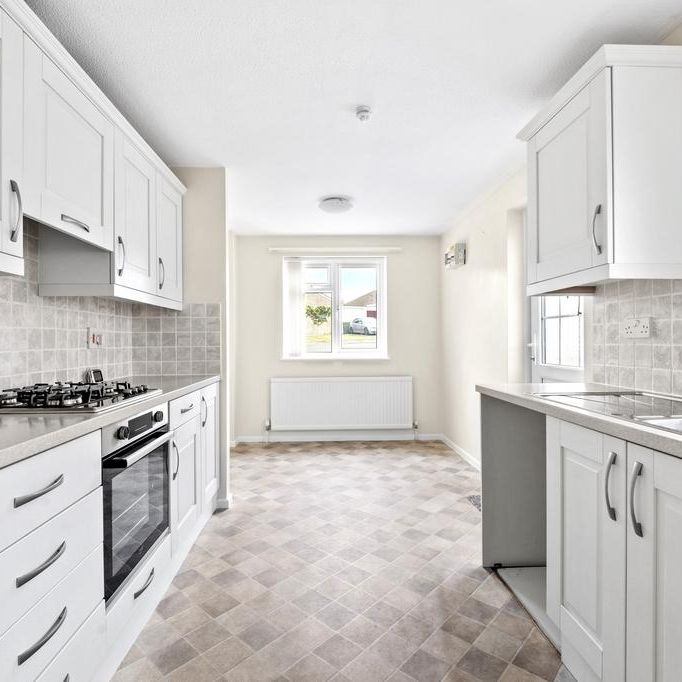 2 bedroom bungalow to rent - Photo 1