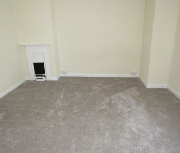 WeycroftRoad, BIRMINGHAM - Photo 3