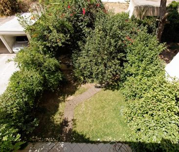 Διαμέρισμα για ενοικίαση Βάρκιζα (Βάρη - Βάρκιζα) - Photo 2