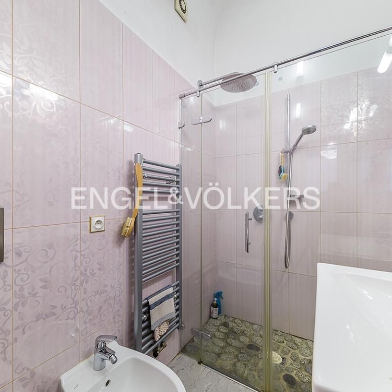 Pronájem bytu 2+1 59 m2 - Fotografie 1