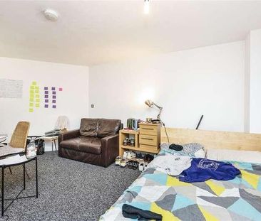 Excelsior Apartments, Princess Way, SA1 - Photo 2