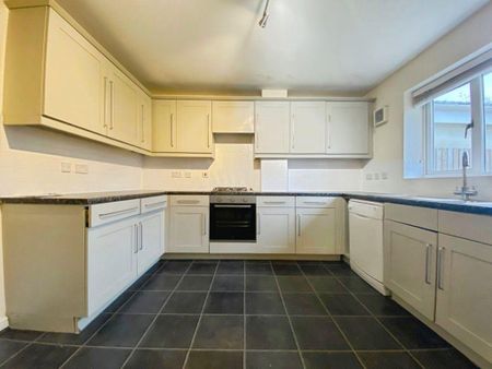 4 bedroom house to rent - Photo 5