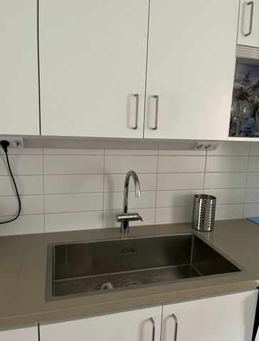 Valviksgatan, Kista - Photo 2