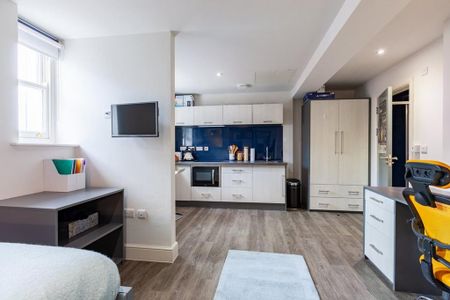 Studio to rent - Photo 3