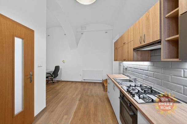 Pronájem bytu 2+kk 51 m² - Photo 1