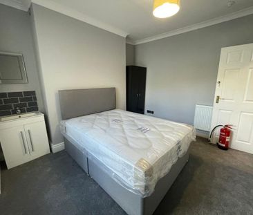 4 bedroom house share to rent - Photo 5