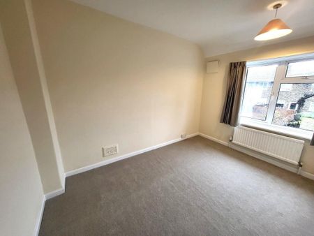2 bedroom terraced house to rent - Photo 3