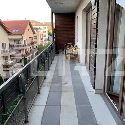 Pret redus cu 75 euro! Apartament modern cu 2 camere, 56 mp, parcare subterana, zona complexului Bonjour Rezidence - Photo 1
