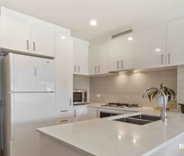 PRIME LOCATION & EASY LIVING - Photo 6