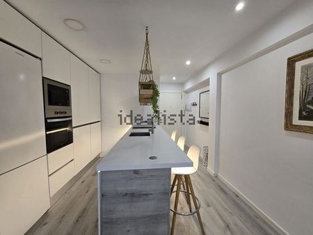 Alquiler de piso en Calle Carlos Valverde - Photo 5