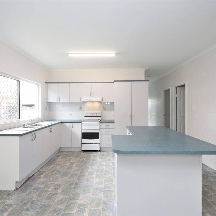 Available Now – Spacious 4-Bedroom Home with Pool - Photo 1