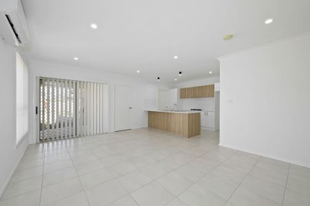 As new Family home - Photo 3