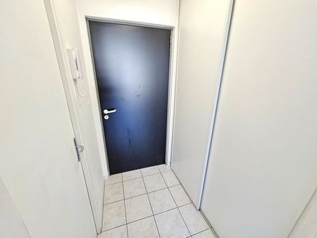 Location Appartement 1 pièce 19m² - Photo 5