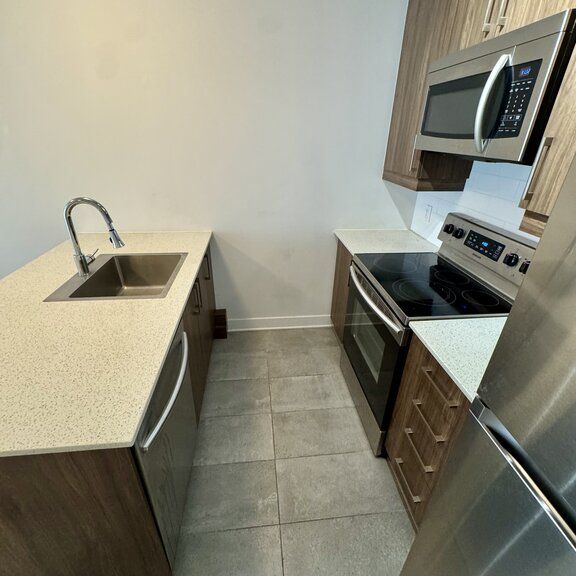 Ville-Marie-Superbe Condo 3 1/2 Lumineux - Photo 1