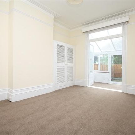 2 bedroom maisonette to rent - Photo 1