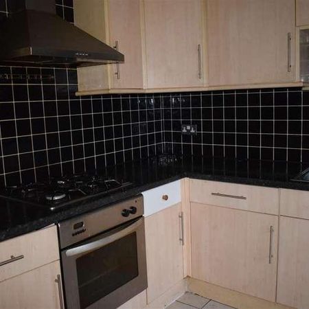 Church Hill, Loughton, IG10 - Photo 3