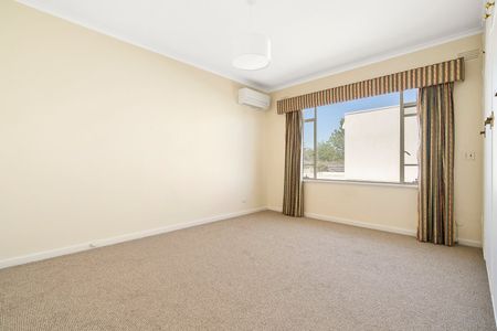 6/4 Swinton Avenue, Kew VIC 3101 - Photo 3