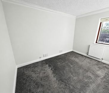 3 bedroom maisonette to rent - Photo 2