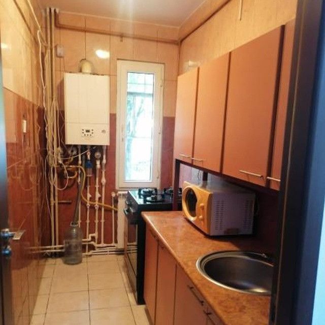 Dristor schitului parter cu centrala - Fotografie 1