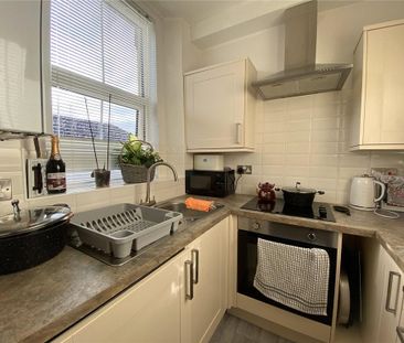 2 bedroom property to rent - Photo 6