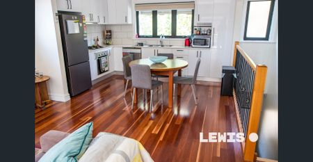 Fully Furnished - Townhouse with Peace, Privacy & Prime Position - Photo 5