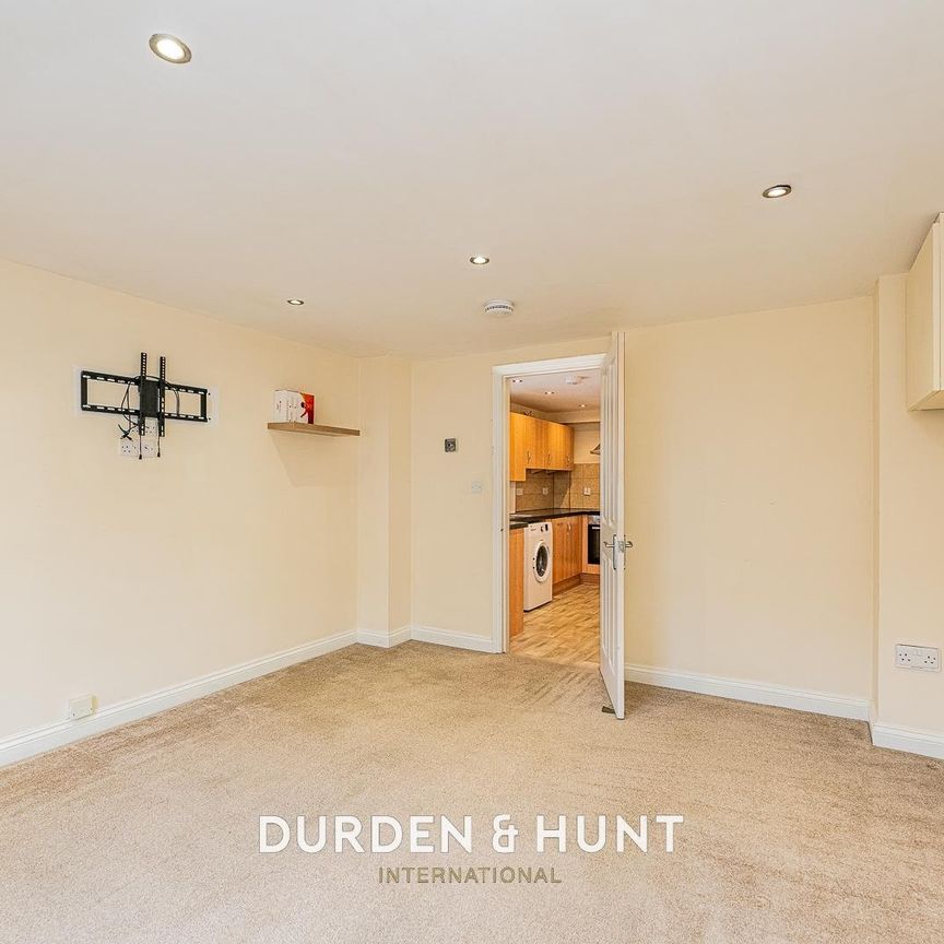 St. Martins Quarter, Castle Street, Ongar - Photo 1