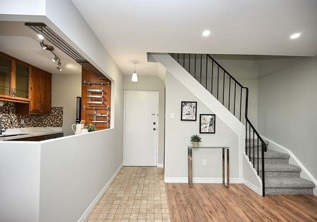 For Lease - 2001 Bonnymede Drive Unit# 22, Mississauga, Ontario - Photo 2