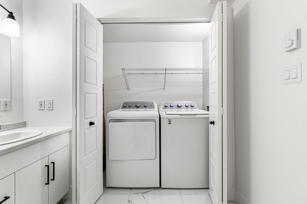 100 Rue Sorbonne Street, E1A 0G6, Dieppe - Photo 1