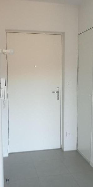 Location Appartement 1 pièce 27m² THONON LES BAINS 74200 - Photo 1