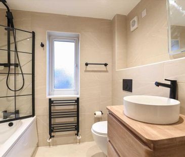 3 bedroom property to rent - Photo 2