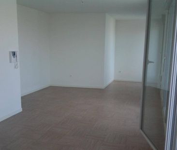 Location appartement t1 29 m² à Nantes (44100) Hauts Pavés - St-Fél... - Photo 2