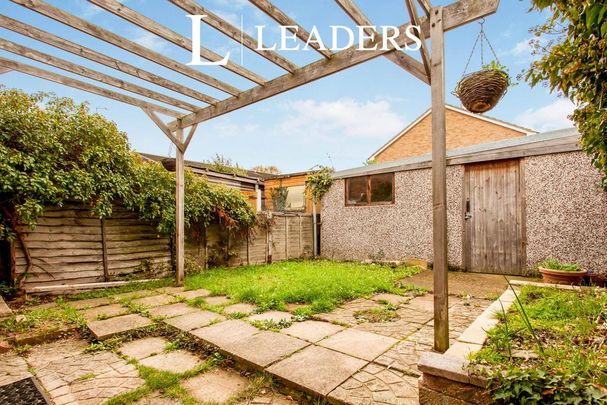 2 bedroom house to rent - Photo 1