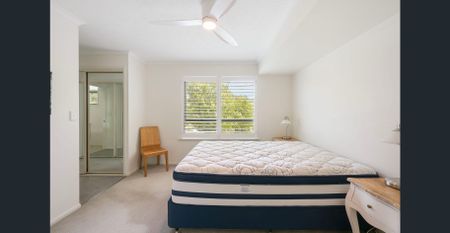 Apartment Living at its Best - Photo 4