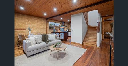 Warm, Welcoming & Filled with Character - Photo 2