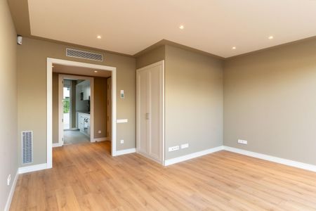 Piso de alquiler en Rda. Jean Monnet 230-238, Sabadell, 230-, Can Gambús - Photo 2