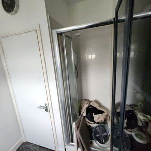 Studio Flat, Silverleigh Road, CR7 - Photo 2