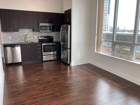 For Lease - 7161 Yonge Street Unit# 325, Markham, Ontario - Photo 2