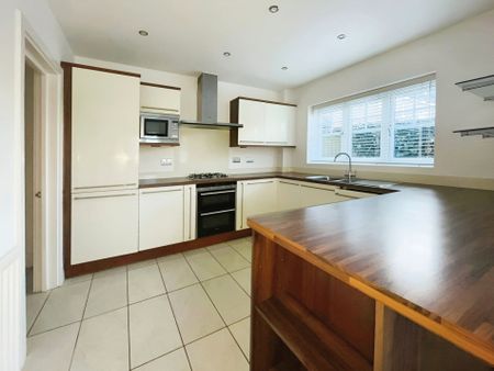 4 bed detached house to rent in Oakley Gardens, Maidenhead, SL6 - Photo 4