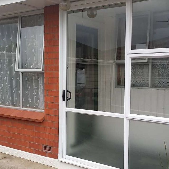 Charming 2BR Unit in Mosgiel! - Photo 1