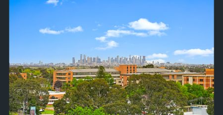 Luxury 3 Bedroom Apartment - 4 Weeks Rent Free - Photo 5