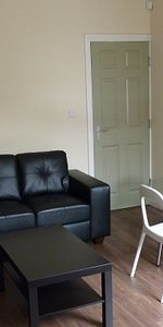 High Standard Four Bedroom Student Property - Photo 3