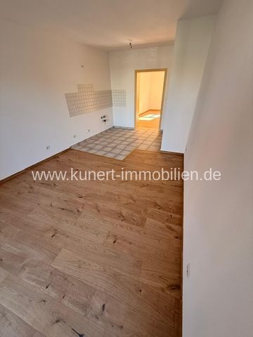 Attraktive 2-Zimmer-Wohnung mit Balkon im 1. OG ab sofort im Medizienerviertel z ... - Photo 4