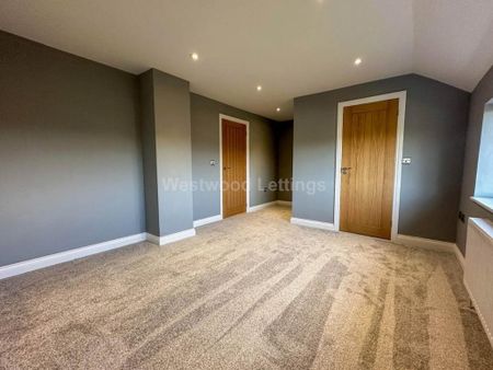 3 bedroom detached house to rent - Photo 3