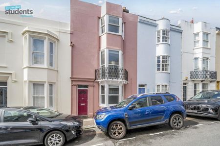 6 bedroom terraced house to rent - Photo 5