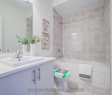 For Lease - 34 Millman Lane, Richmond Hill, Ontario - Photo 4