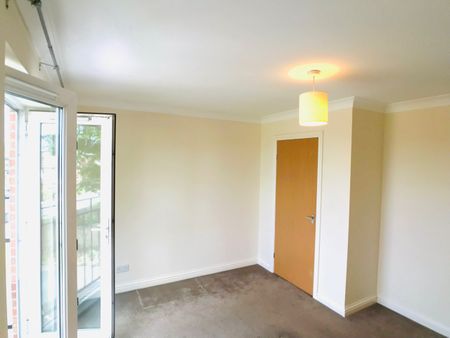 2 Bed Flat, Chantry Court, LS27 - Photo 5