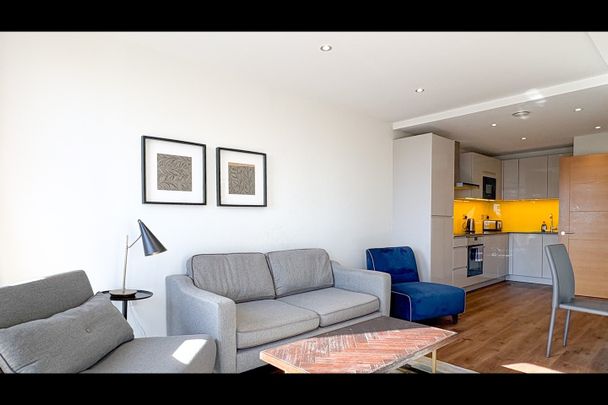 1 Bed Flat, Twyne House, E1 - Photo 1